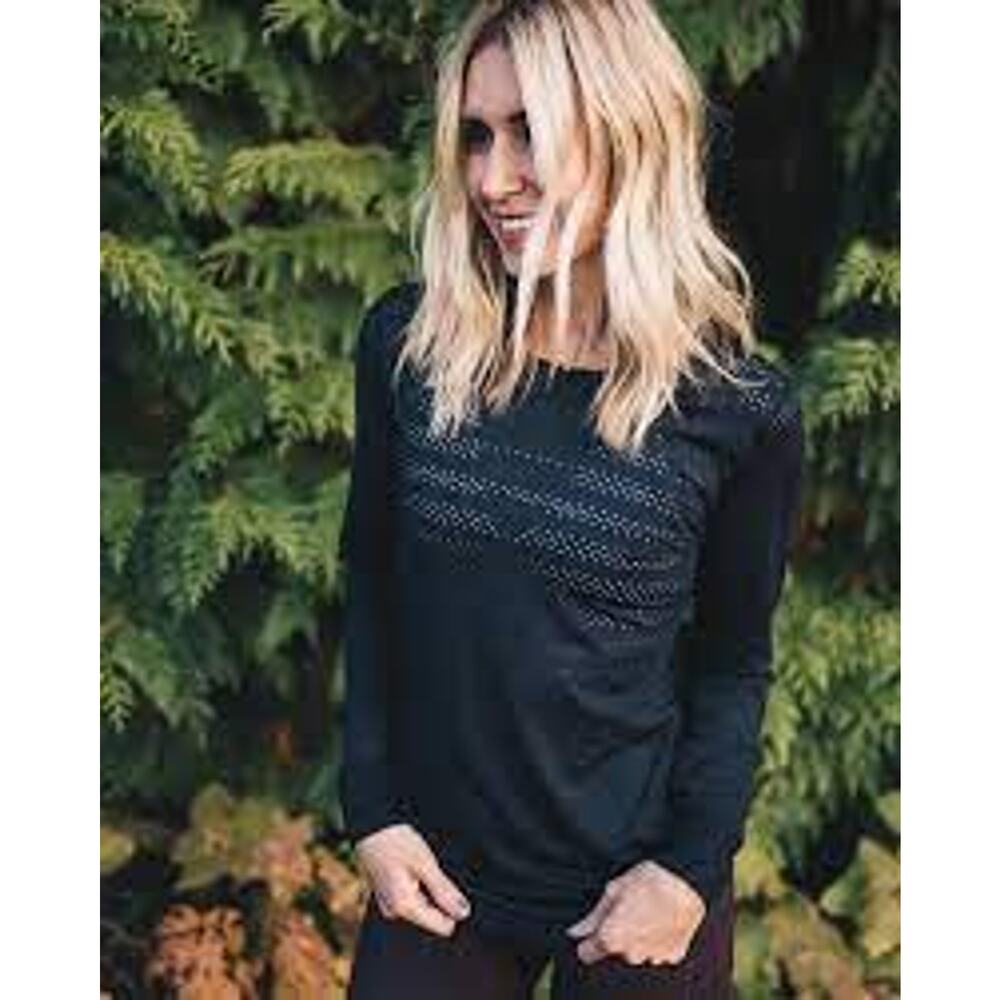 Zyia Active Black perforated  Long Sleeve  Activewear Top Women's XL